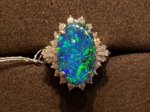 [1007]PT900 2.85 CT Australian Black Opal Ring