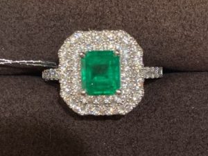 [1013]PT900 1.23 CT Minor Oil Emerald Ring