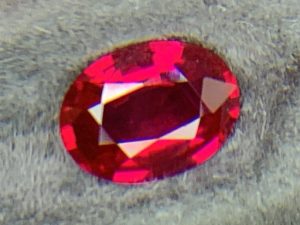 [1036]1.05 CT Natural Unheated Oval Shaped Pigeon's Blood Ruby